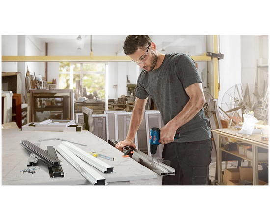  Дрель-шуруповерт Bosch GSR 120-LI 06019G8000 аккум. патрон быстрозажимной (кейс в комплекте) 
